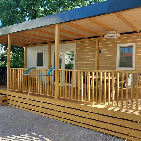 Private Camp Srimabay Casa de Férias Vodice