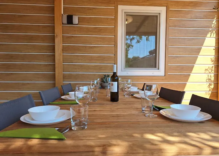 Private Camp Srimabay וודיצה